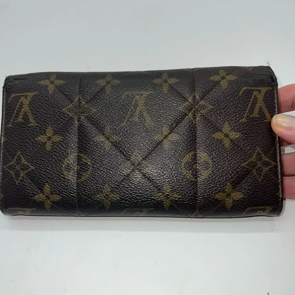 Louis Vuitton Monogram Etoile Portefeuille Sarah Long Wallet